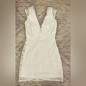 White lace dress mini